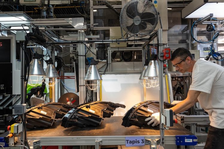 Découvrez pourquoi les pièces de rechange Stellantis reconditionnées pourraient coûter plus cher que prévu !