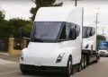 Révolution sur les Routes : La Californie Ouvre la Voie aux Tests de Camions Autonomes!