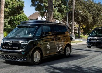 Volkswagen et Uber s’attaquent à la conduite autonome avec l’ID. Buzz
