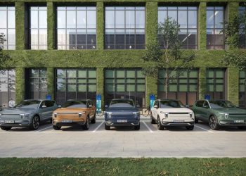 Véhicules électriques en berne : la France veut suspendre les amendes CAFE pour 2025