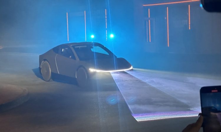 Tesla Remporte une Victoire Étonnante dans le Procès Blade Runner : Détails Sur les Accusations Écartées !