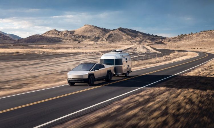 Tesla dévoile le Cybertruck RWD pour faire briller l’AWD comme une incroyable affaire !