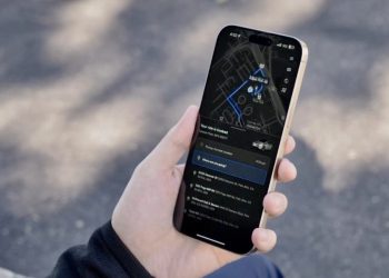 Tesla dévoile en exclusivité un teaser de son révolutionnaire Robotaxi pour ses employés !
