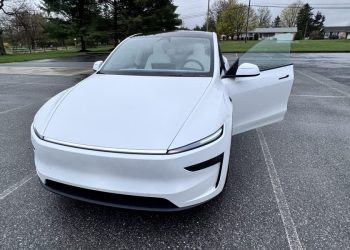 Découvrez Mon Expérience Éblouissante au Volant de la Tesla Model Y : Un Essai Incontournable !
