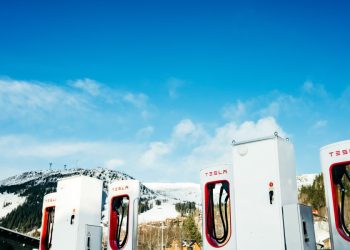 Attention ! Un Tesla Supercharger à Washington ciblé par une attaque, la police et le FBI prennent les choses en main !