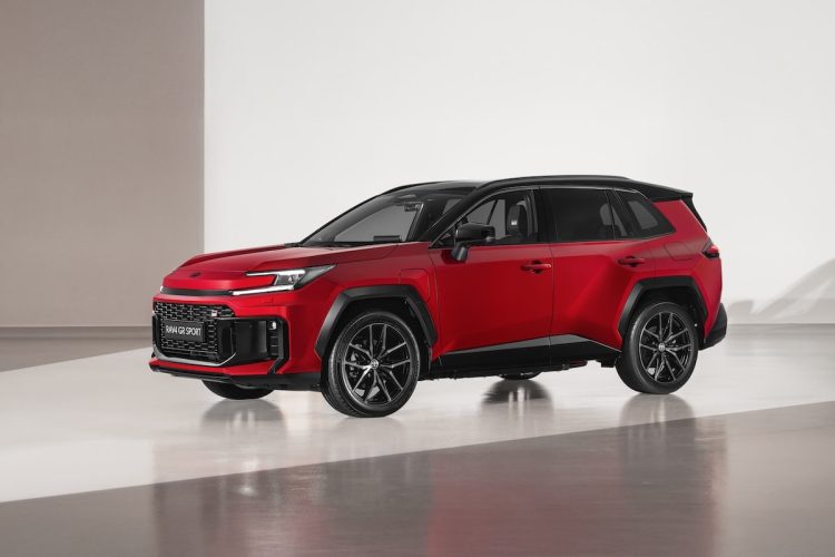 Nouveau Toyota RAV4 : un hybride qui défie l’intelligence des électriques !