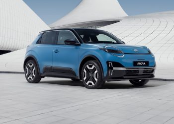 Acheter une Nissan Micra : que verrez-vous vraiment derrière cette façade de Renault 5 ?