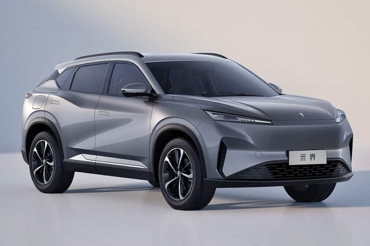 À moins de 14 000 €, ce cousin chinois électrique pourrait bouleverser le marché de Peugeot et Citroën !