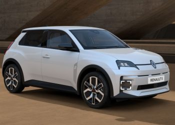 La Renault 5 surprend en réduisant le prix de sa version grande autonomie !