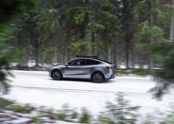 Pourquoi le Tesla Model Y est le véhicule le plus populaire en Norvège : Découvrez les raisons derrière son succès !