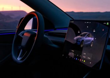 Découvrez comment Tesla Full Self-Driving transforme votre expérience de voyage : long ou court, vous n’allez pas y croire !