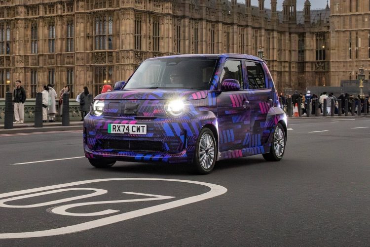 Silence, Moteur, Action : le Honda Super EV fait sensation à Goodwood !