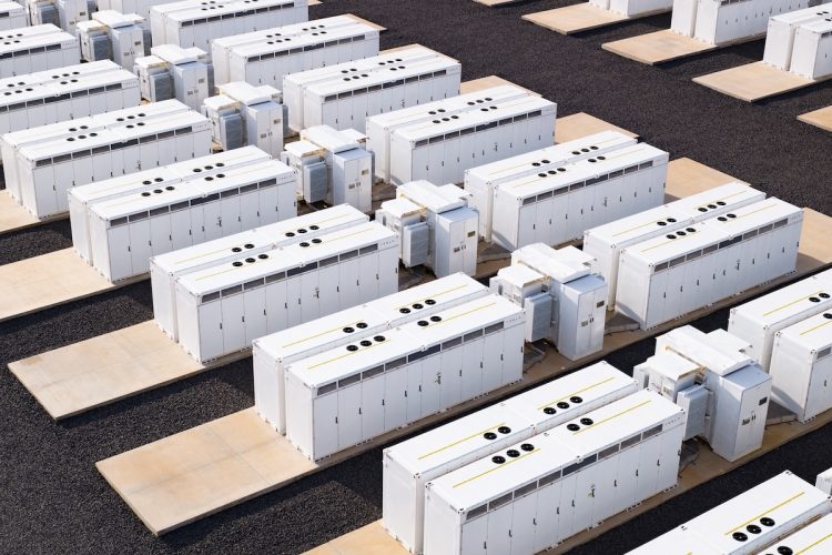 La martingale de Tesla cachée dans ces conteneurs va vous surprendre !