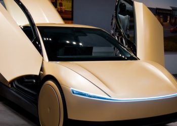 Le Tesla Robotaxi reçoit un incroyable avantage du gouvernement américain !