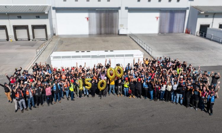 La Tesla Lathrop Megafactory atteint un incroyable jalon pour les batteries Megapack !