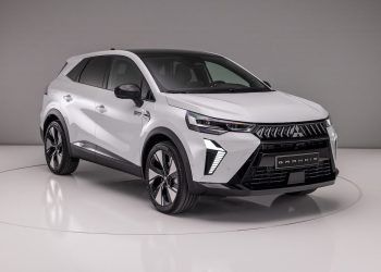 Nouveau Mitsubishi Grandis : un Renault Symbioz déguisé en faux-miroir !