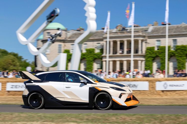 MG relance la mythique Metro 6R4 : un retour inattendu qui va bouleverser le paysage automobile !