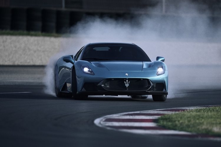 Maserati revient à l’essentiel : une stratégie surprenante pour sa survie !