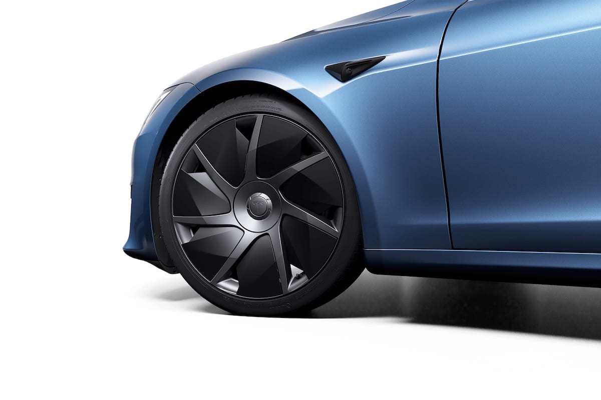 Tesla Model S rim 10