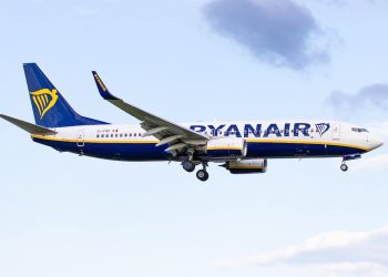 Ryanair abandonne trois aéroports en France : une décision qui fait débat !