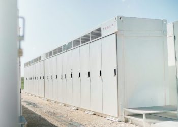 Tesla signe un accord à plusieurs milliards avec LG Energy Solution : un coup de maître pour échapper à la pression tarifaire !