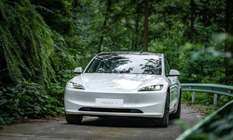 Tesla enregistre 9 900 nouvelles immatriculations de véhicules en Chine : une montée fulgurante qui surprend !