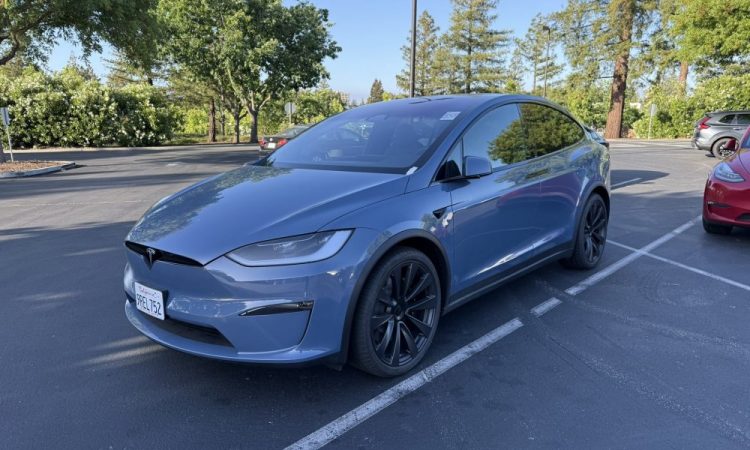 Tesla amorce une transition choquante pour les modèles S et X avec une décision drastique.