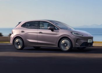 La nouvelle MG4, un choc : 4 fois moins chère qu’un Tesla Model Y !