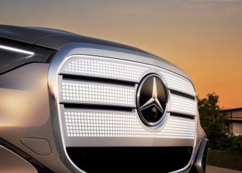Les Mercedes se transforment en bêtes à puces : une vérité inquiétante dévoilée !