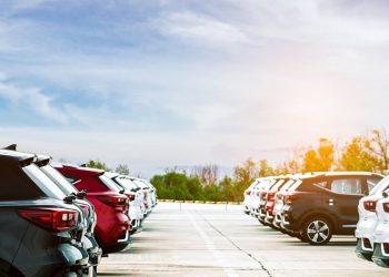 L’électrique pourrait-elle plomber le marché automobile français ?