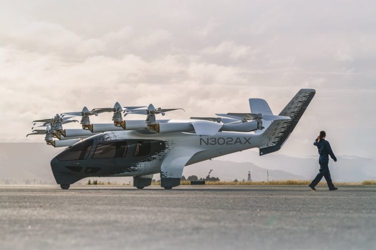 Un archer surprend le monde avec un vol record en eVTOL électrique !