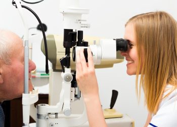 Royaume-Uni : un test de vue après 70 ans pour sauver votre permis, un choc inattendu !