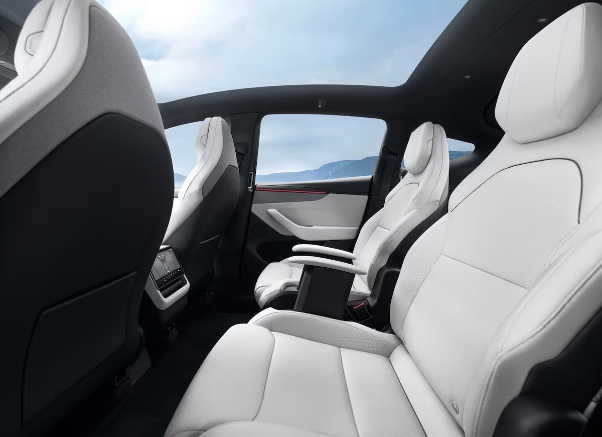 Model Y L intérieur