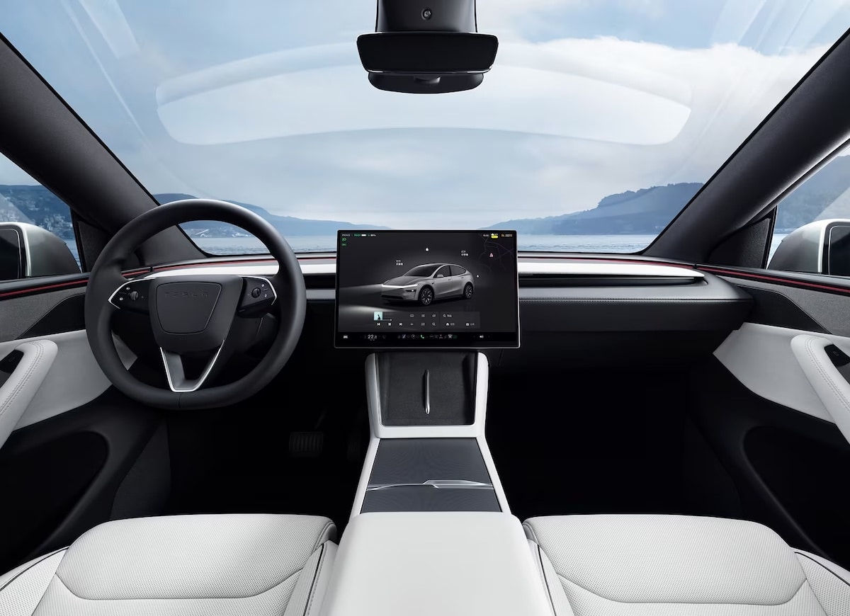 Model Y L intérieur