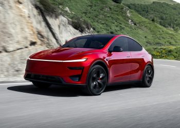 La Tesla Model Y Performance va vous surprendre : regardez la vidéo qui change tout !