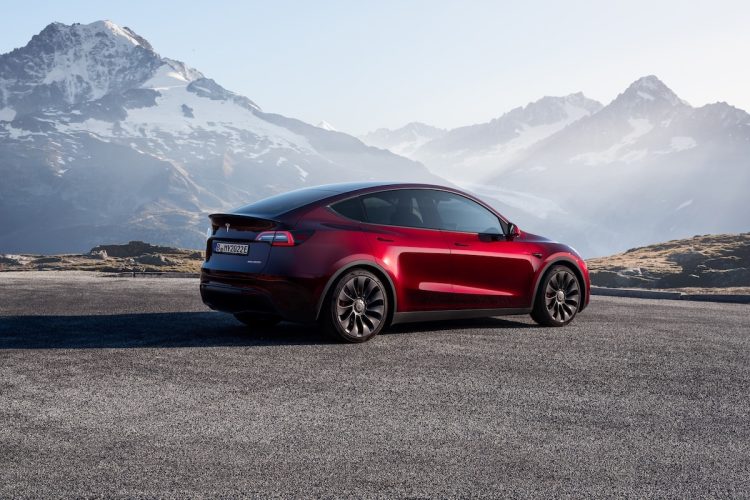 L’Europe met un coup d’arrêt surprenant à l’achat des anciennes Tesla Model Y neuves !