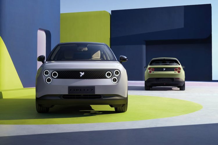 La Nio Firefly électrique à petit prix arrive discrètement en Europe : une surprise qui pourrait tout changer !