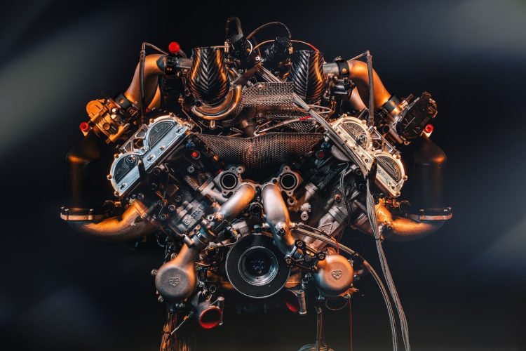 Le moteur V12 le plus puissant de tous les temps : une performance qui va vous couper le souffle !