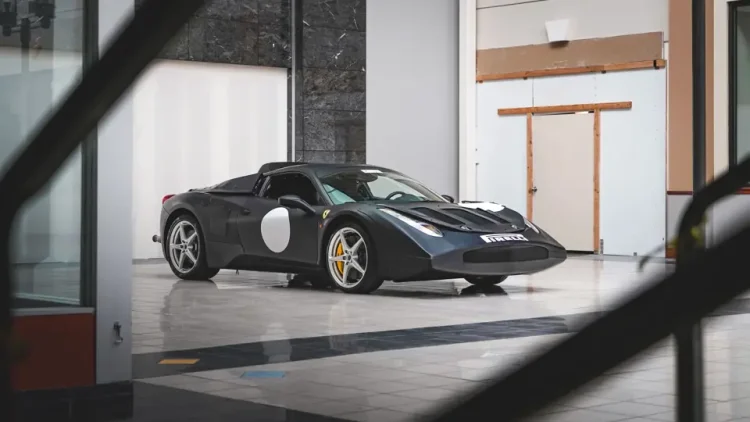 Une Ferrari unique au monde : une opportunité à ne pas rater !