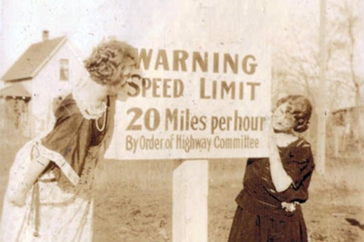 Panneau de limitation de vitesse
