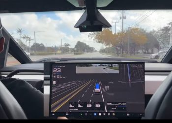 Tesla FSD V14 : des améliorations clés qui pourraient transformer le Cybertruck !