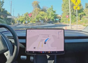 Tesla opère un changement majeur qui pourrait bouleverser vos choix d’achat de Full Self-Driving !