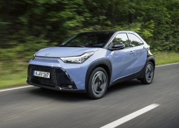 Nouvelle Toyota Aygo X : Comment cette petite hybride pourrait bouleverser vos attentes !