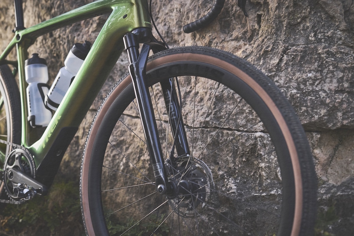 Trek Checkpoint+