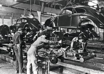 La surprenante restitution de Volkswagen aux allemands par les anglais, 76 ans plus tard !