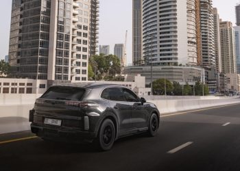 Porsche Cayenne électrique : comment l’IA a bouleversé les économies de la marque !