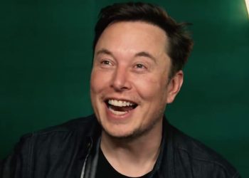 Elon Musk se moque des sceptiques de Tesla $TSLA après un bond inattendu de 23 % en un mois !