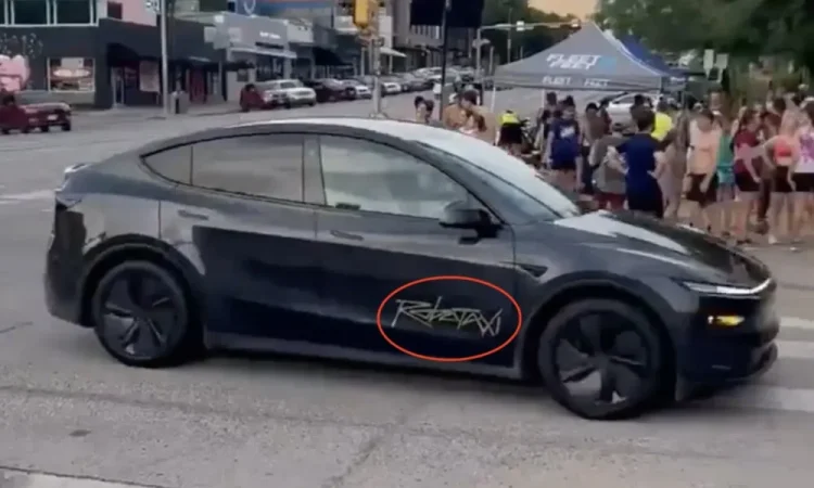 Tesla modifie un détail crucial des opérations de Robotaxi à Austin : une décision qui change tout !