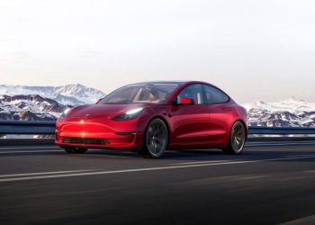 Tesla améliore cette fonctionnalité cruciale dans les anciens véhicules, mais vous risquez de le regretter !