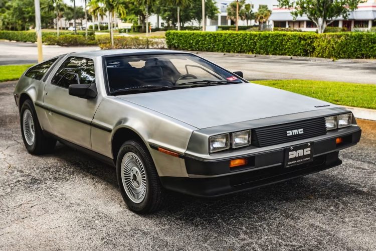 La chute fatale de DeLorean : comment cet incident a marqué l’histoire il y a 45 ans.